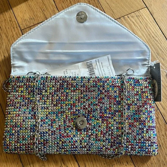 Darling little beaded clutch - NWT! - Picture 2 of 4